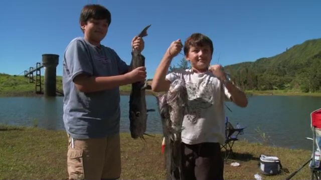 Hawaii Goes Fishing: Nuuanu Reservoir Catfish